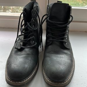 Men’s Black Rail leather boots .